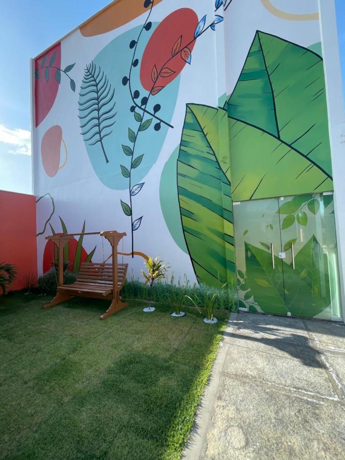 Dos Lagos *